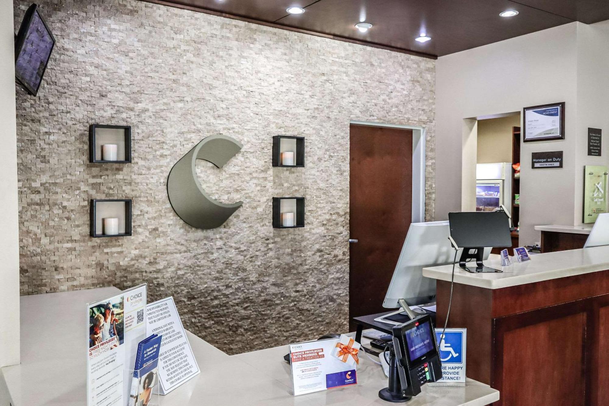 Comfort Suites Dunnellon Near Rainbow Springs Экстерьер фото